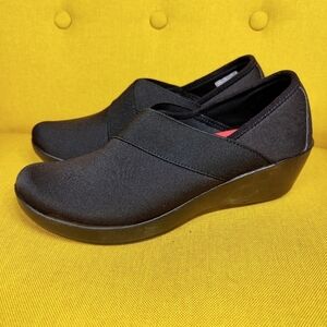 Crocs Dual Comfort Busy Day Loafers Stretch Wedge Shoes Black Women's 8